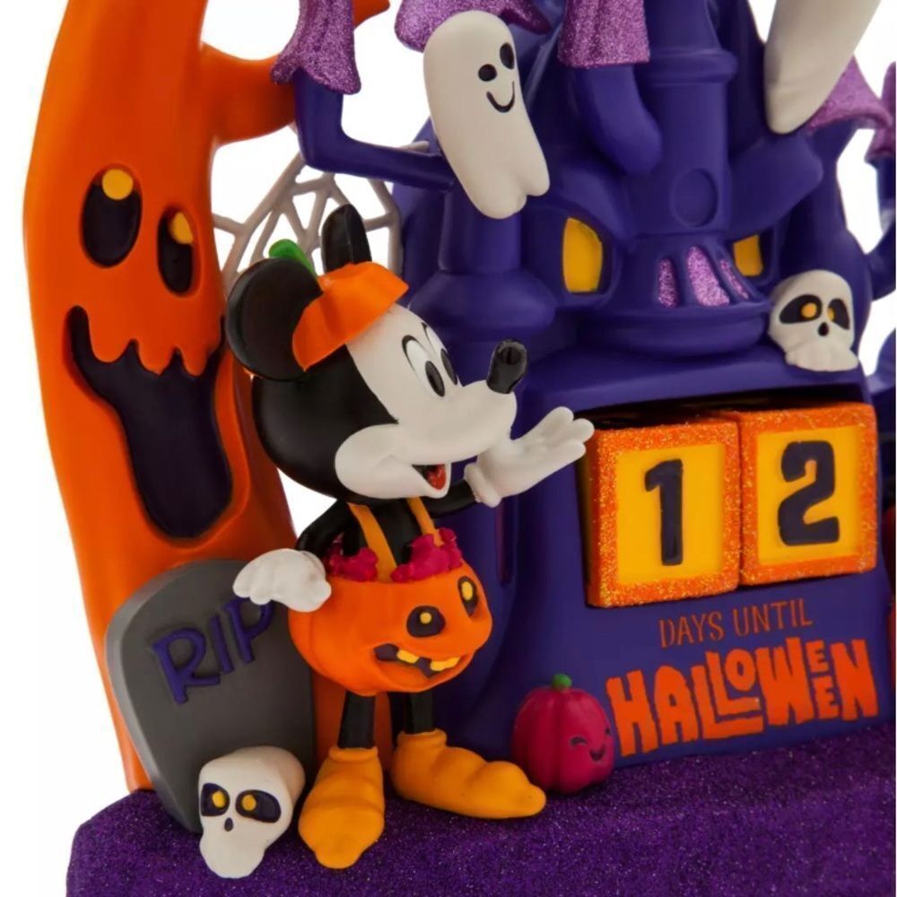 Mickey and Minnie Mouse Halloween Countdown Calendar - Picture 3 of 6
